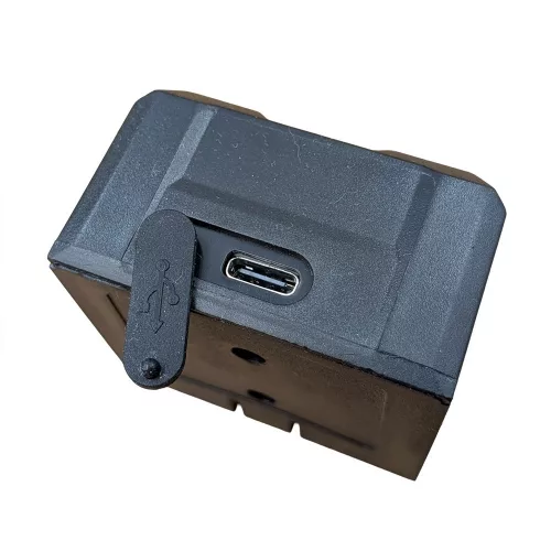 SKT tartalék akkumulátor 3,7V, 2400mAh (skt1104e)